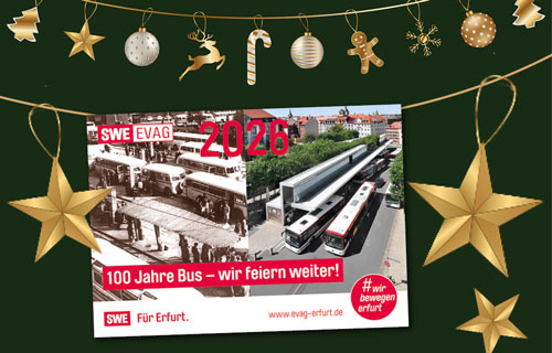 EVAG-Wandkalender 2026 vor weihnachtlichem Hintergrund